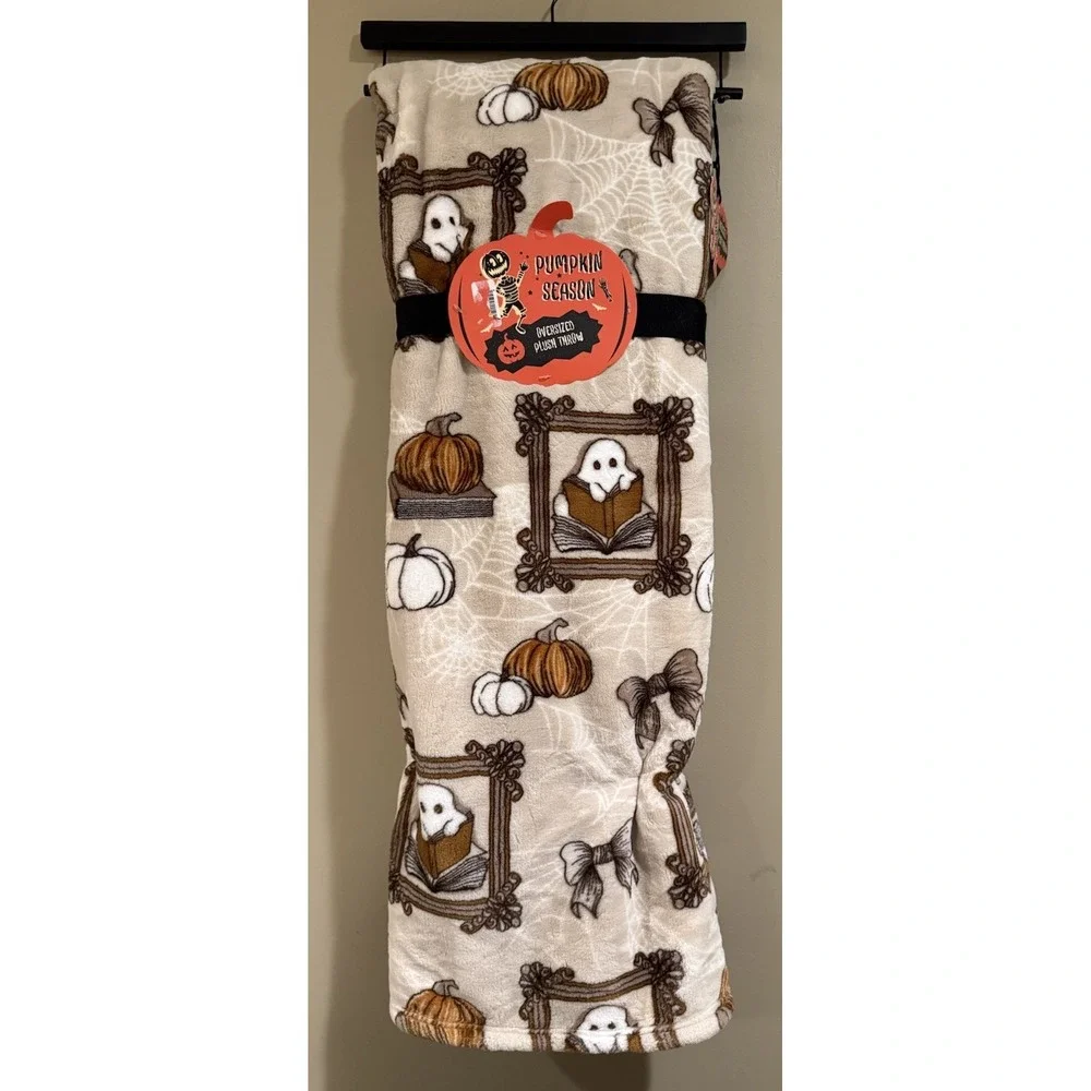 Pumpkin Season Halloween Plush Oversized Throw Blanket 60 x 70 Black